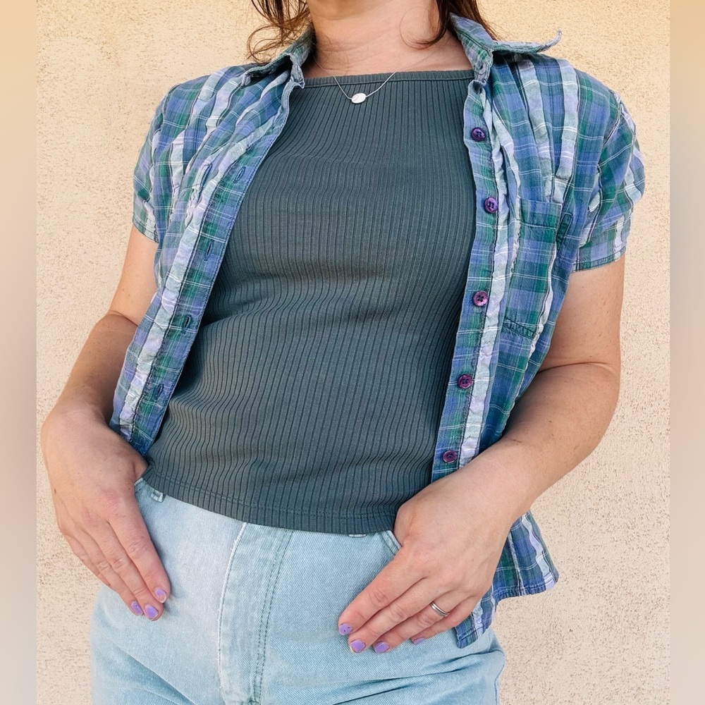 Punch - Vintage Women’s Y2K Plaid Shirt